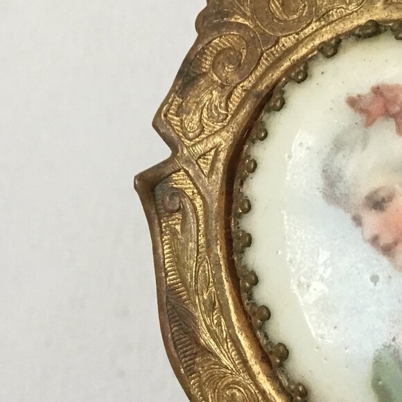Vintage Hand Painted Portrait Cameo Style Woman Victorian Revival Brooch As Is - Picture 4 of 7